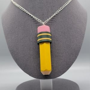 Chunky pencil necklace